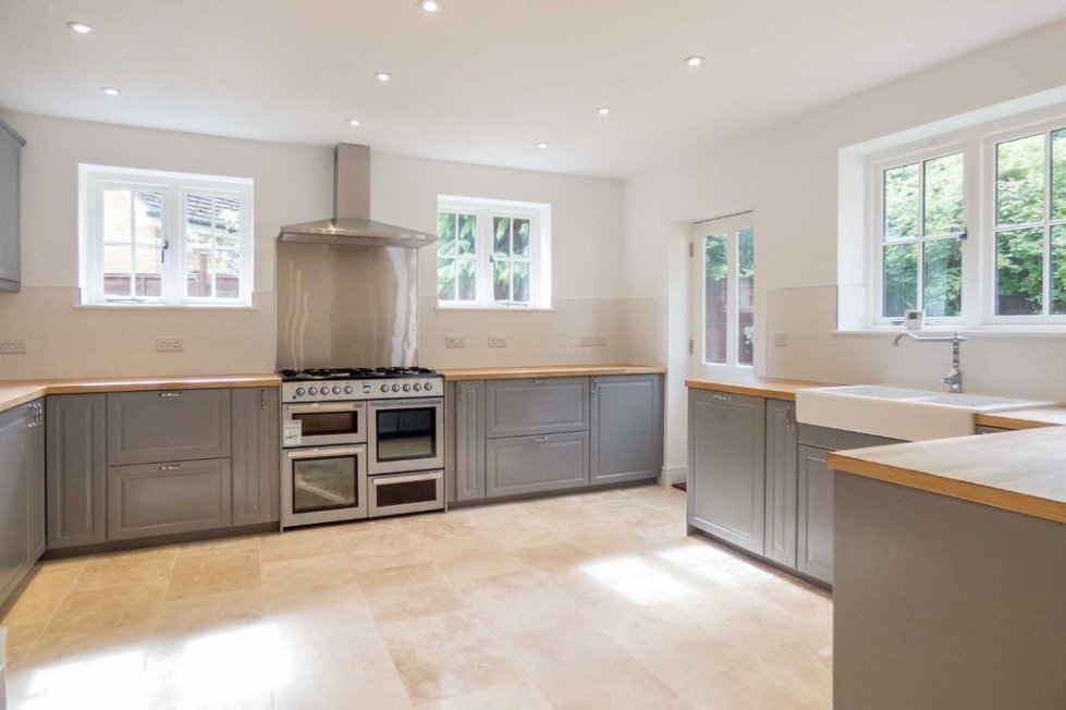 5 bedroom property for sale in Central Avenue, COVENTRY Offers over £