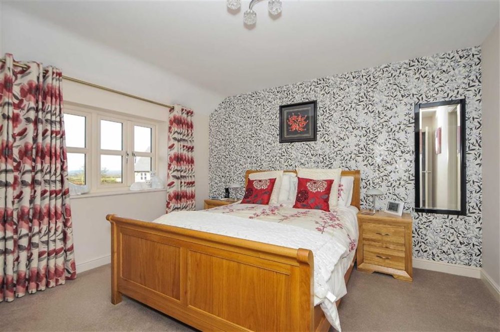 Bedroom Furniture Yeovil stags | 4 bedroom property for sale in tor view close, yeovil Bedroom Furniture Yeovil stags | 4 bedroom property for sale in tor view close, yeovil