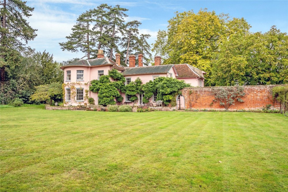 JacksonStops 7 bedroom property for sale in Carlton, Saxmundham