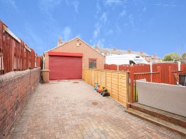 Agbrigg Road, WAKEFIELD thumb 2