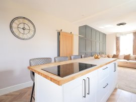 Pantry Hill, Worsbrough, BARNSLEY thumb 3