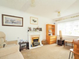 Kingfishers Court, West Bridgford, Nottingham thumb 3