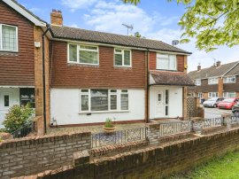 Wormley Lodge Close, Broxbourne photo