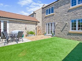 Pearmain Road, Somerton thumb 3