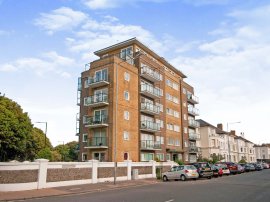 Chiswick Place, Eastbourne photo
