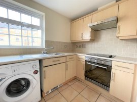 Finney Drive, Grange Park, Northampton thumb 3