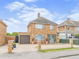 Kreswell Grove, Harwich thumb 1