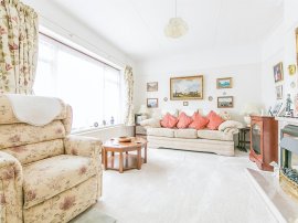 Kreswell Grove, Harwich thumb 3