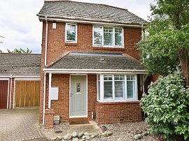 Willow Wood Close, Burnham, Slough thumb 1