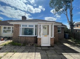 Honeysuckle Close, Balderton, Newark photo