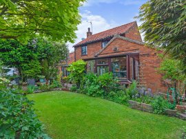 The Green, Edgefield, Melton Constable photo