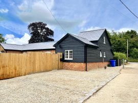 Bellingdon, CHESHAM photo