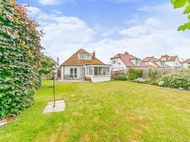 Trafalgar Road, Clacton-On-Sea thumb 2