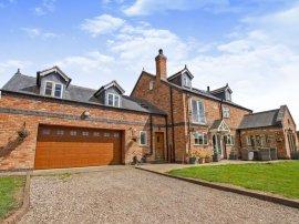 Uppingham Road, Billesdon, Leicester thumb 1