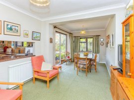 Leyfield Road, Aylesbury thumb 3