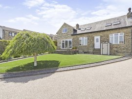 Rose Meadows, Keighley thumb 1