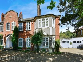 Hook Road, Surbiton photo