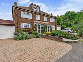 Maplecroft Lane, Nazeing, Waltham Abbey photo
