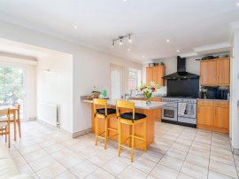 Maplecroft Lane, Nazeing, Waltham Abbey thumb 3
