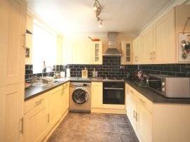 Enfield Road, Hunt End, Redditch thumb 3