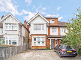 Upper Richmond Road West, Richmond photo