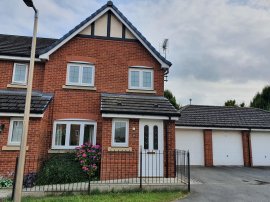 Neston Close, Helsby, FRODSHAM photo