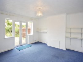 Blackbrook Road, Fareham thumb 2