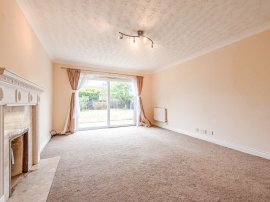 Arlington Way, Thetford thumb 3