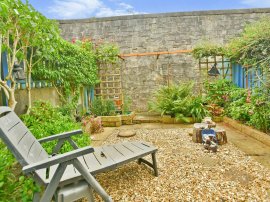 Washbourne Close, Plymouth thumb 3