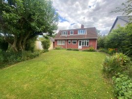 Hawthorne Avenue, Willerby thumb 2