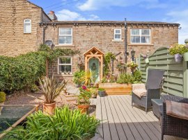 Staincliffe Road, Dewsbury thumb 1