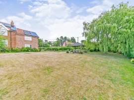 Grundisburgh Road, Hasketon, Woodbridge thumb 3