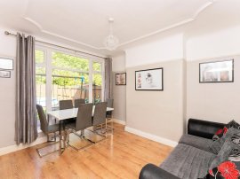 Hinderton Road, Birkenhead thumb 2
