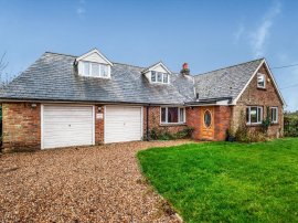 Chivery, TRING photo