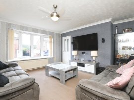 Howden Avenue, Skellow, Doncaster thumb 2
