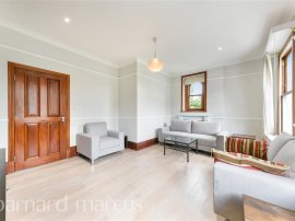 Aspley Road, LONDON photo