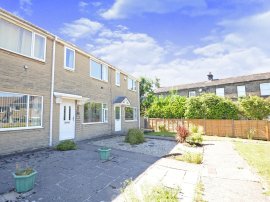 Broomhill Close, Scholes, Holmfirth thumb 1
