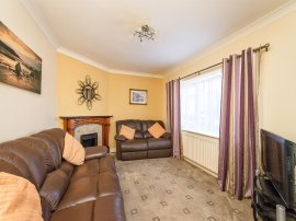 Foxcliffe, Brotherton, Knottingley thumb 3