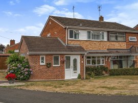 Linfield Gardens, Dudley thumb 1