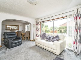 Linfield Gardens, Dudley thumb 3