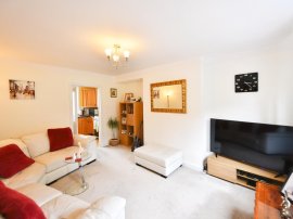 Gallowhill Avenue, Tarbolton, Mauchline thumb 2