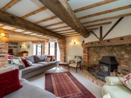 Northcroft, Weedon, Aylesbury thumb 3