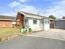 Lancaster Close, Winsford photo