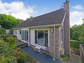 Busby Road, Carmunnock, Glasgow thumb 1