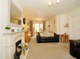 Yiewsley Crescent, Swindon thumb 3