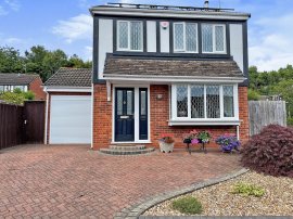 Redstone Close, Church Hill North, Redditch photo