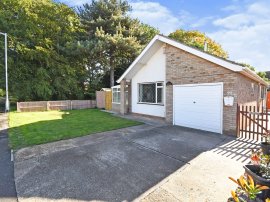 Greenbank Drive, Lincoln photo