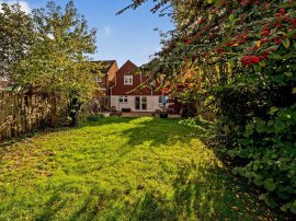 Orchardville, Burnham, Slough thumb 3