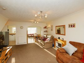 Field Farm Close, Stoke Gifford, Bristol thumb 3
