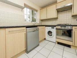 Clover Way, HATFIELD thumb 3